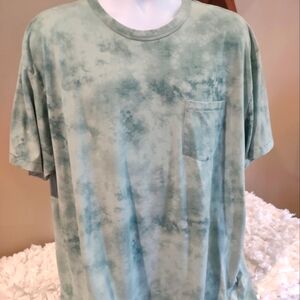 Green tie-dyed t-shirt.  XXL, Old Navy.